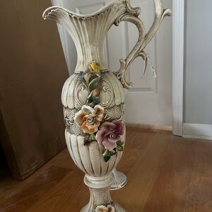 Vintage Capodimonte Elegant Floral Ceramic Vase